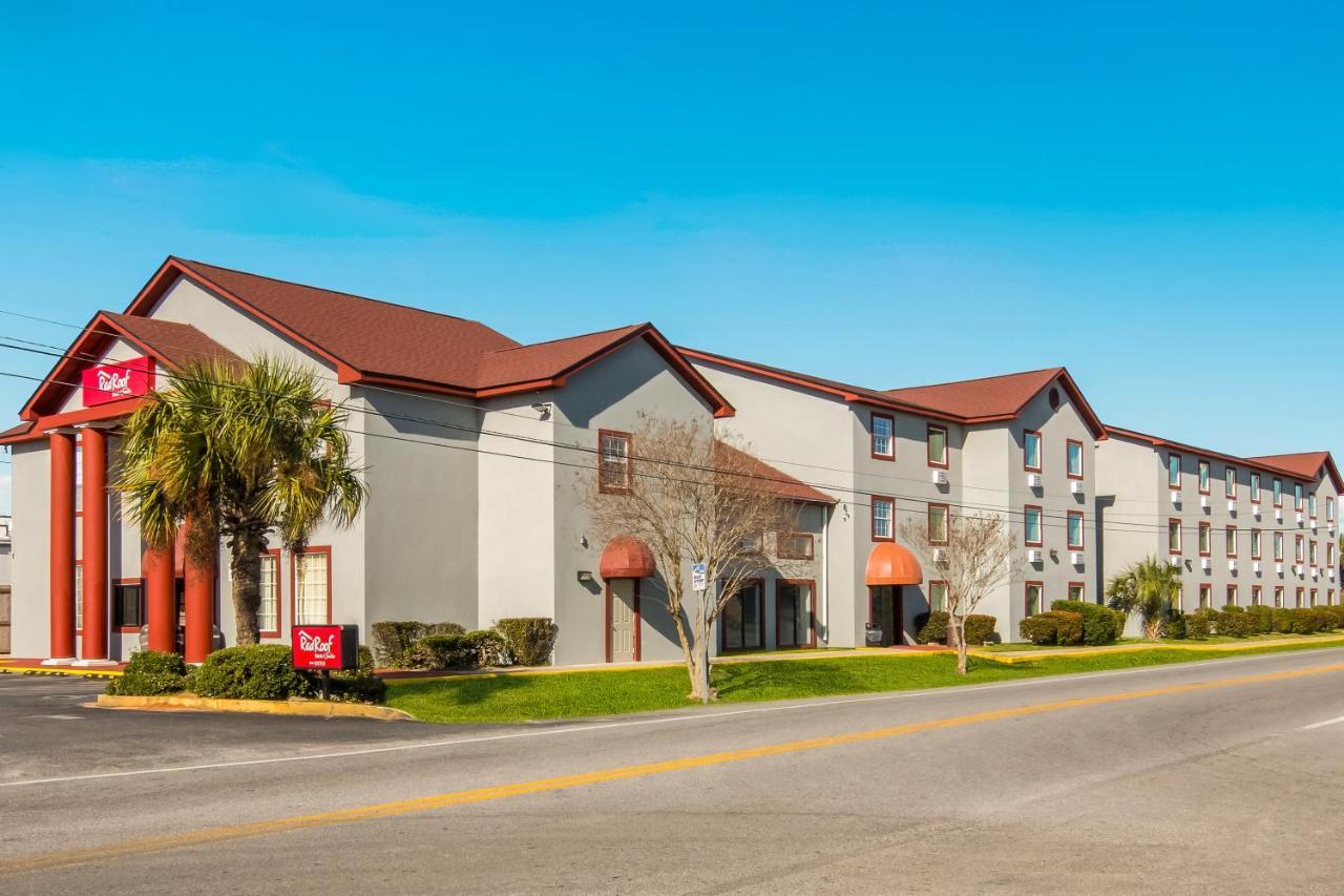 Red Roof Inn & Suites Pensacola-Nas Corry Экстерьер фото